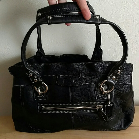 Coach 14686 Penelope Shopper Black Leather