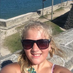 Meet your Posher, Allison