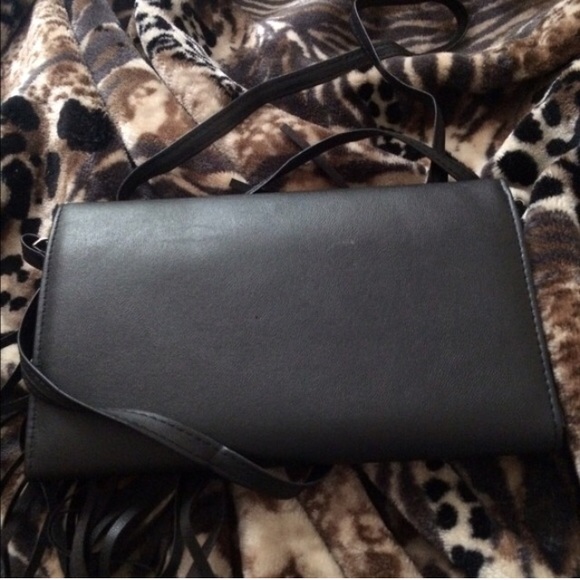 CUTE! Black Compact Crossbody Bag with fringe - Picture 2 of 4