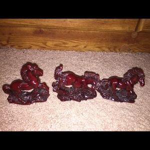 wooden horse figurines
