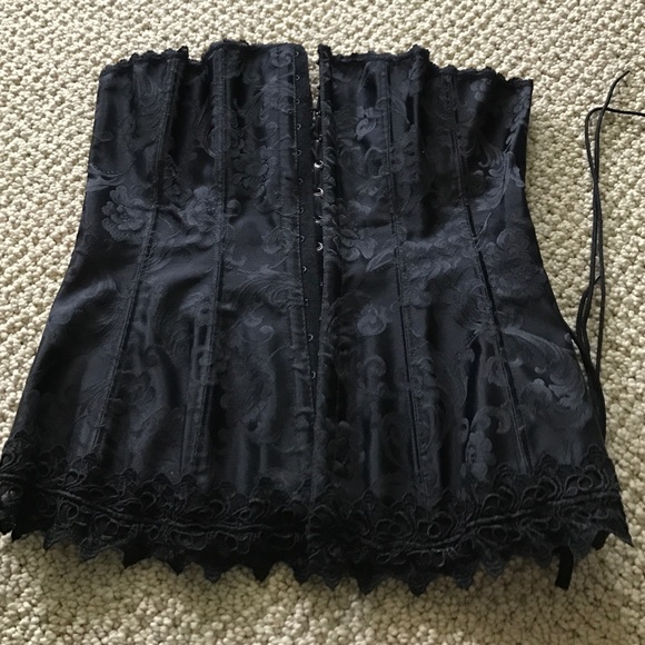 Frederick's of Hollywood Intimates & Sleepwear - NWOT black corset Frederick's of Hollywood Intimates & Sleepwear - NWOT black corset