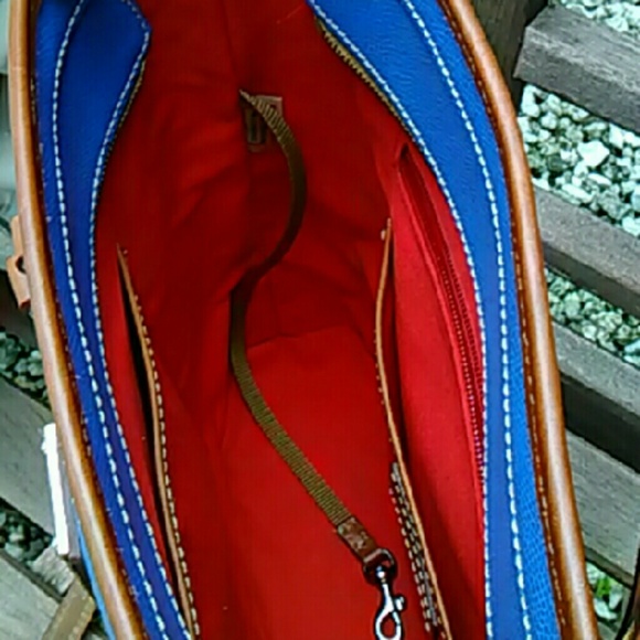 Dooney & Bourke Bags - Limited Edition Shoulder Tote Dooney & Bourke Bags - Limited Edition Shoulder Tote
