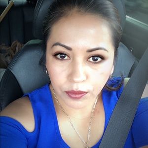 Meet your Posher, Esther