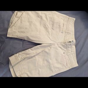 Lei capris