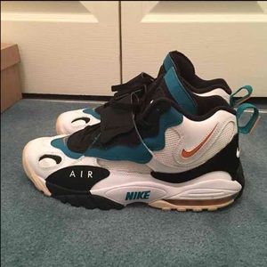 Nike Air Max Speed Turf