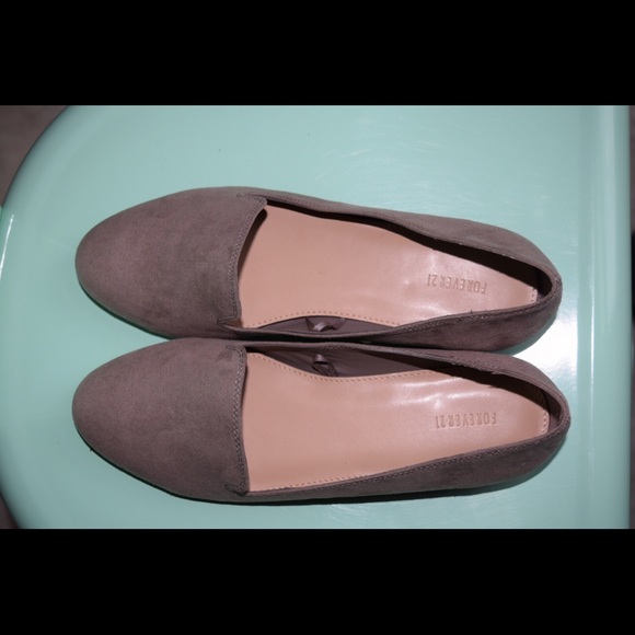 Forever 21 Faux Suede Flats size 7.5