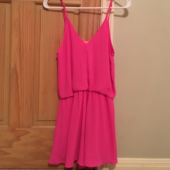 Lush mixed-media romper - Picture 3 of 3
