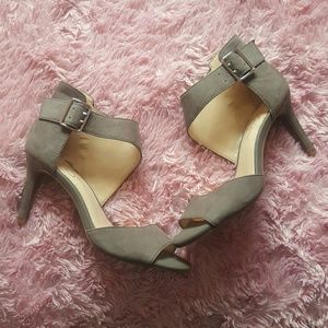 Gray Jessica Simpson heels