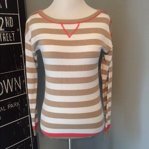 Tan & white sweater with coral accent