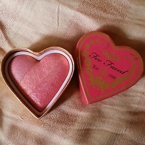 Too Faced Perfect Flush Blush. Beautiful