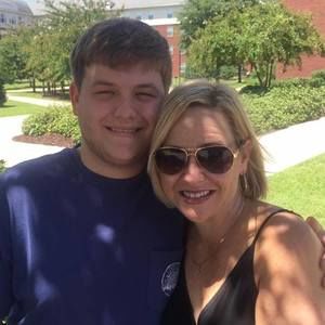 Meet your Posher, Cindy