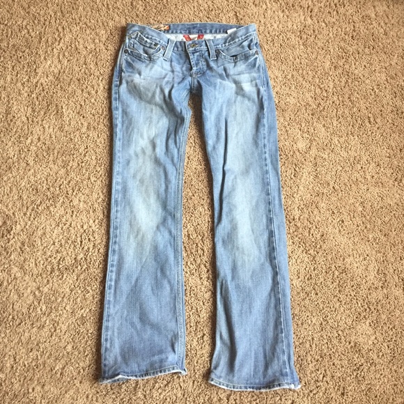 Lucky Jeans