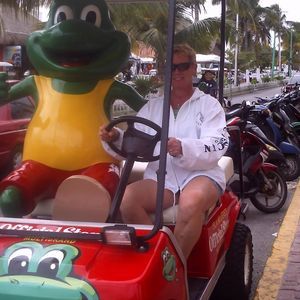 Meet your Posher, Christine