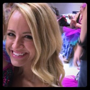 Meet your Posher, Caroline