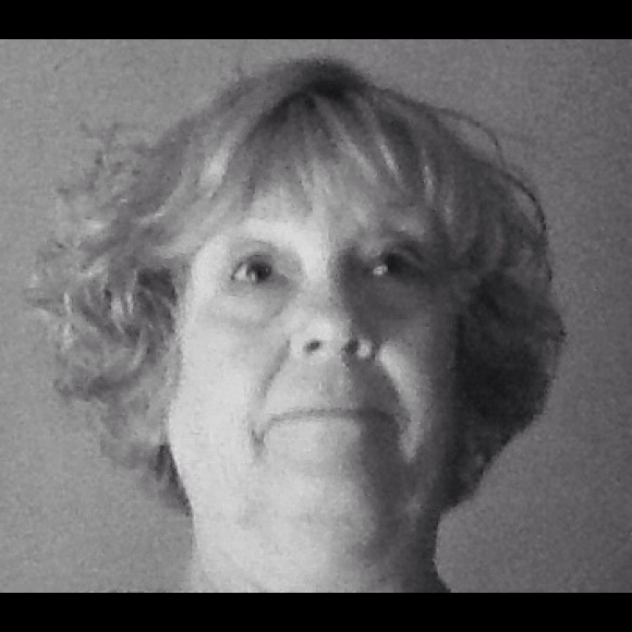 Meet your Posher, Bette - Picture 1 of 1