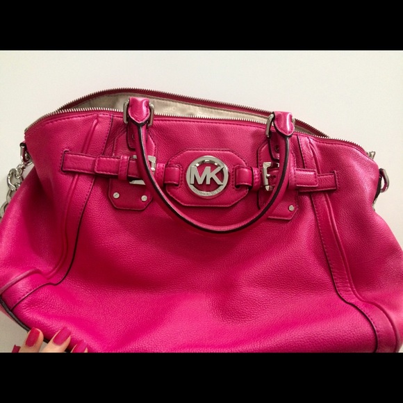 Sold! - Picture 3 of 4