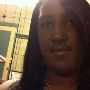 Meet your Posher, Teisha