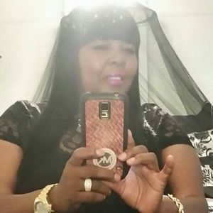 Meet your Posher, Joann