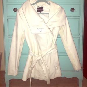 Host Pick💕Express Ivory Coat