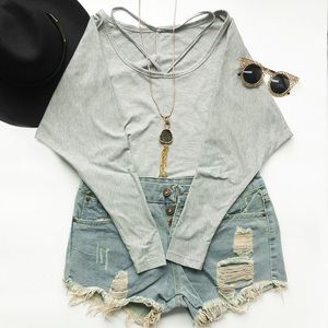Stylish V-neck long sleeve loose tee