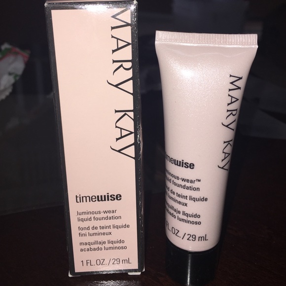 Mary Kay Foundation Ivory 6