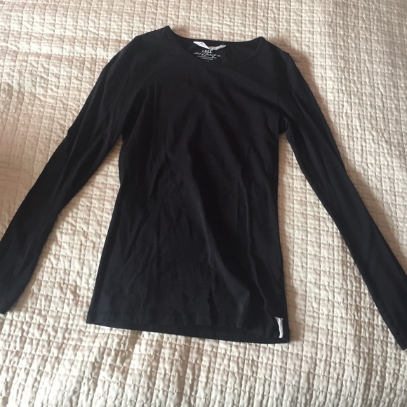 H&M Basic Black Longsleeve