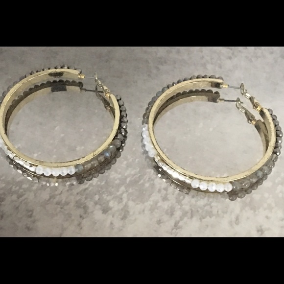 Nakamol Beautiful earrings!  Never worn - Picture 2 of 3