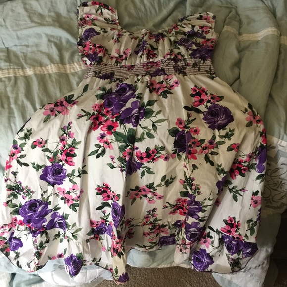Floral patterned dress Size XL