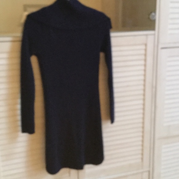 Sweater - Picture 3 of 4
