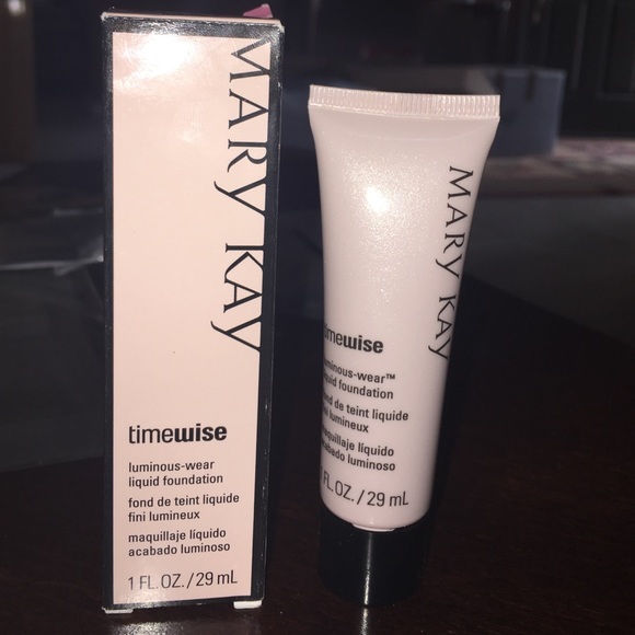 Mary Kay Foundation Beige 1
