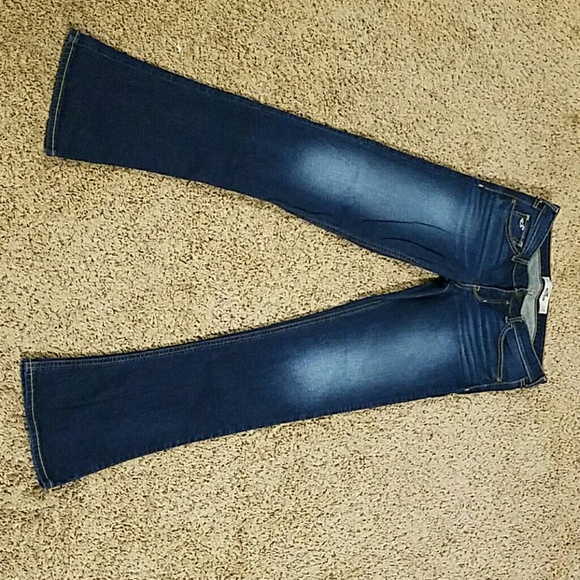 Hollister jeans