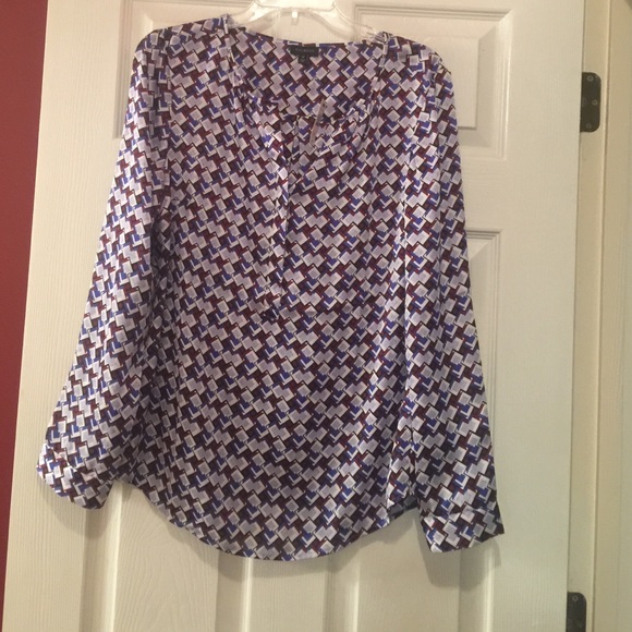 Geometric popover blouse