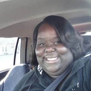 Meet your Posher, Carla