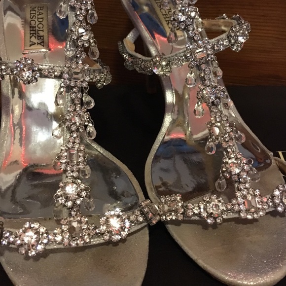 Gorgeous beaded wedding heels - Picture 2 of 4