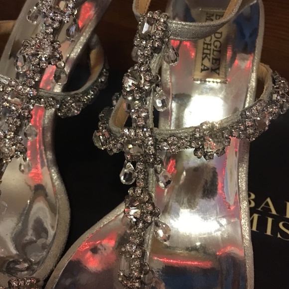 Gorgeous beaded wedding heels - Picture 4 of 4