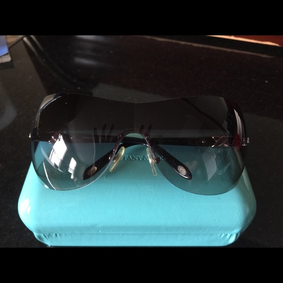 Tiffany & Co. Accessories - Tiffany Sunglasses