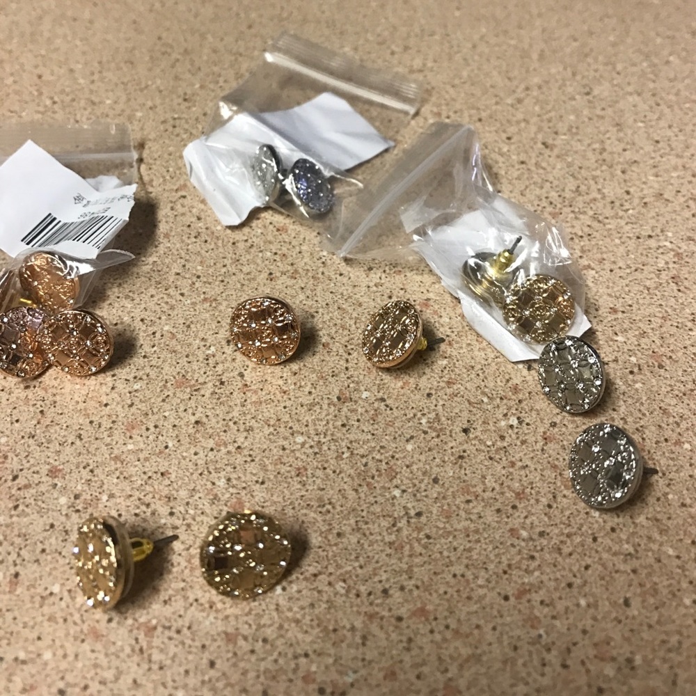 ANOTHER STYlE EARRINGS