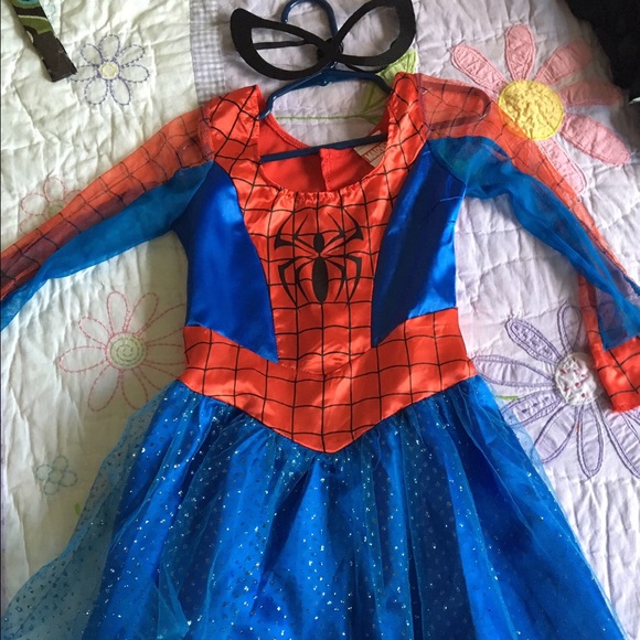 Spider girl costume with mask