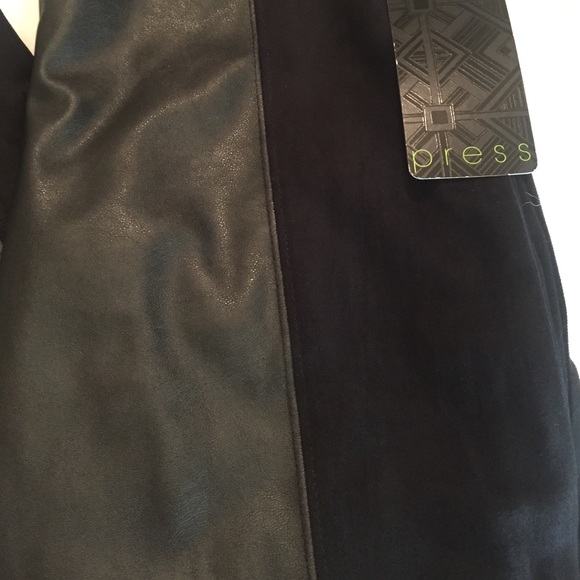 Nwt Press Mixed Panel Legging Size S - image 4