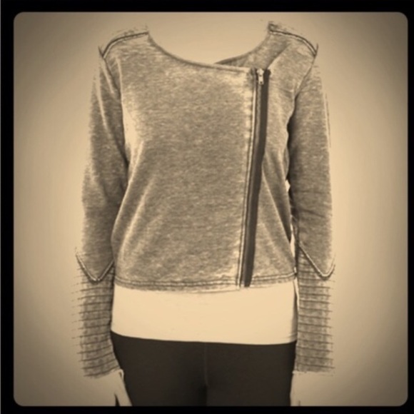 MoTo sweatshirt jacket ✨price firm - Picture 2 of 4