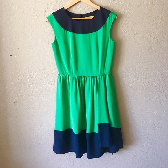 Gianni Bini Dresses & Skirts - Gianni Bini faux wrap dress