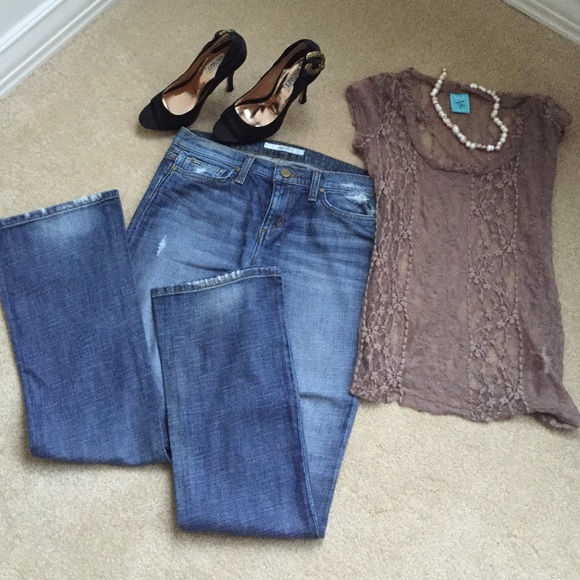 Brand new Joe's soft jeans size 28