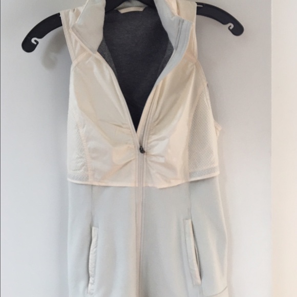 Lululemon Go The Distance Vest
