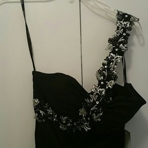 Xscape Dresses - Black Gown Xscape Dresses - Black Gown