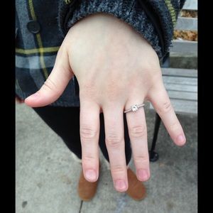 Meet your Posher, Elise