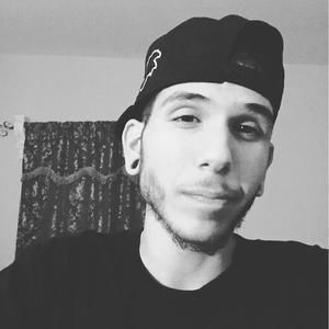 Meet your Posher, Carlos