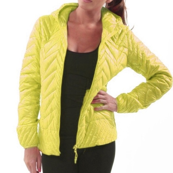 Lightning bolt Goose down puffer ✨PRICE FIRM✨ - Picture 2 of 7