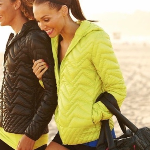 Lightning bolt Goose down puffer ✨PRICE FIRM✨ - Picture 1 of 7