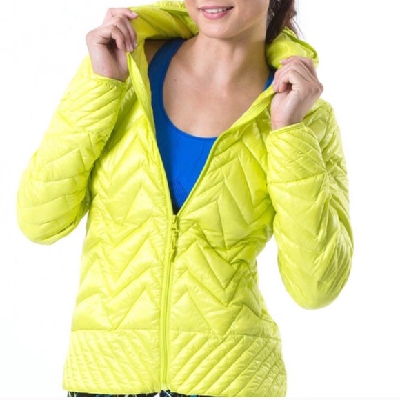 Lightning bolt Goose down puffer ✨PRICE FIRM✨ - Picture 4 of 7