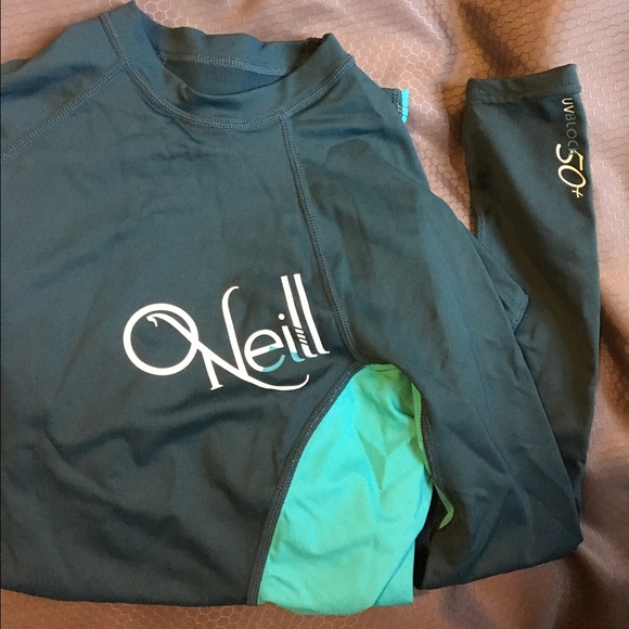 O'neill long sleeve rashguard spf 50+ new